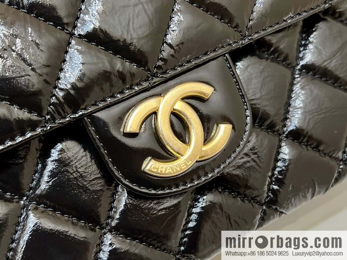 CHANEL 23C early spring vacation new No. 5 gold coin tag hobo hippie bag AS3690