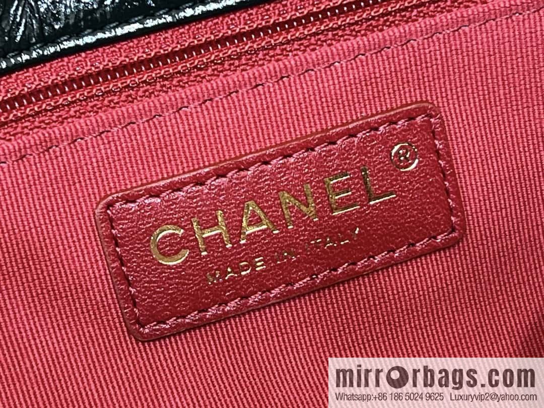 CHANEL 23C early spring vacation new No. 5 gold coin tag hobo hippie bag AS3690