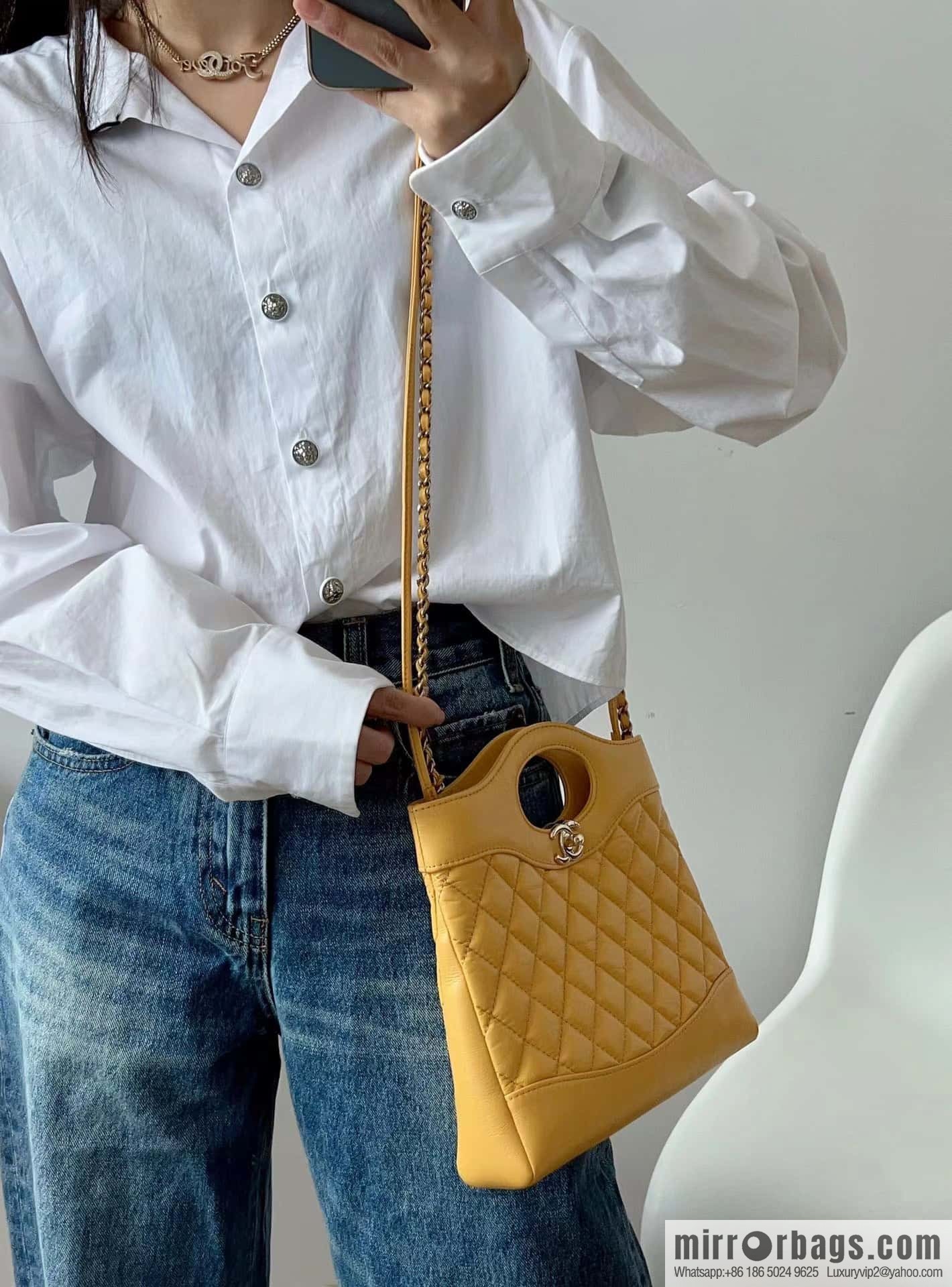 CHANEL 23A Advanced Handicraft Series 31bag mini AS4133 yellow