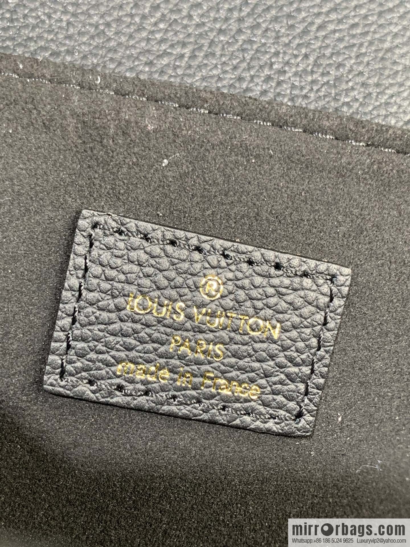 LV M22735 Oxford
