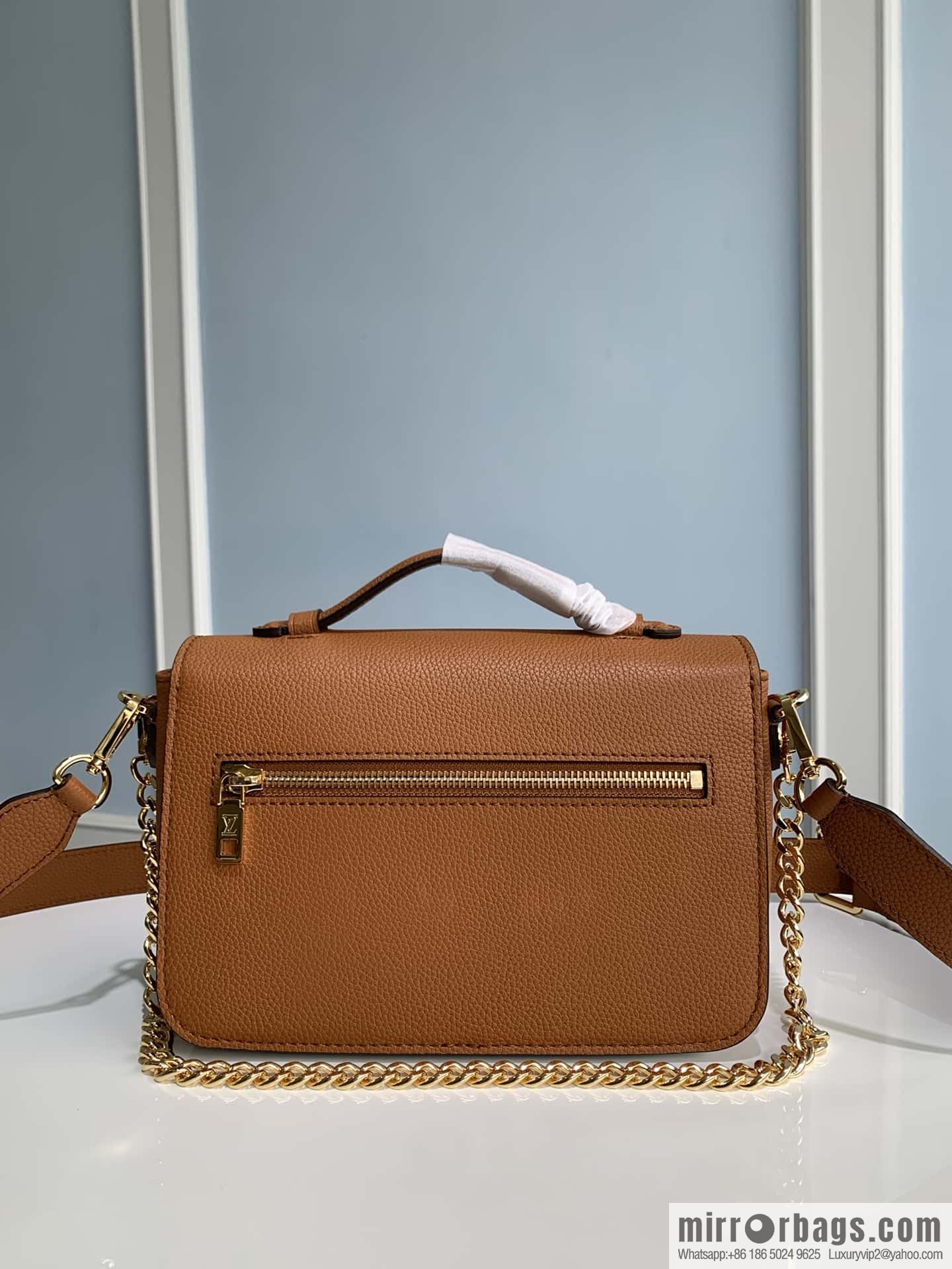 LV M22952 Oxford