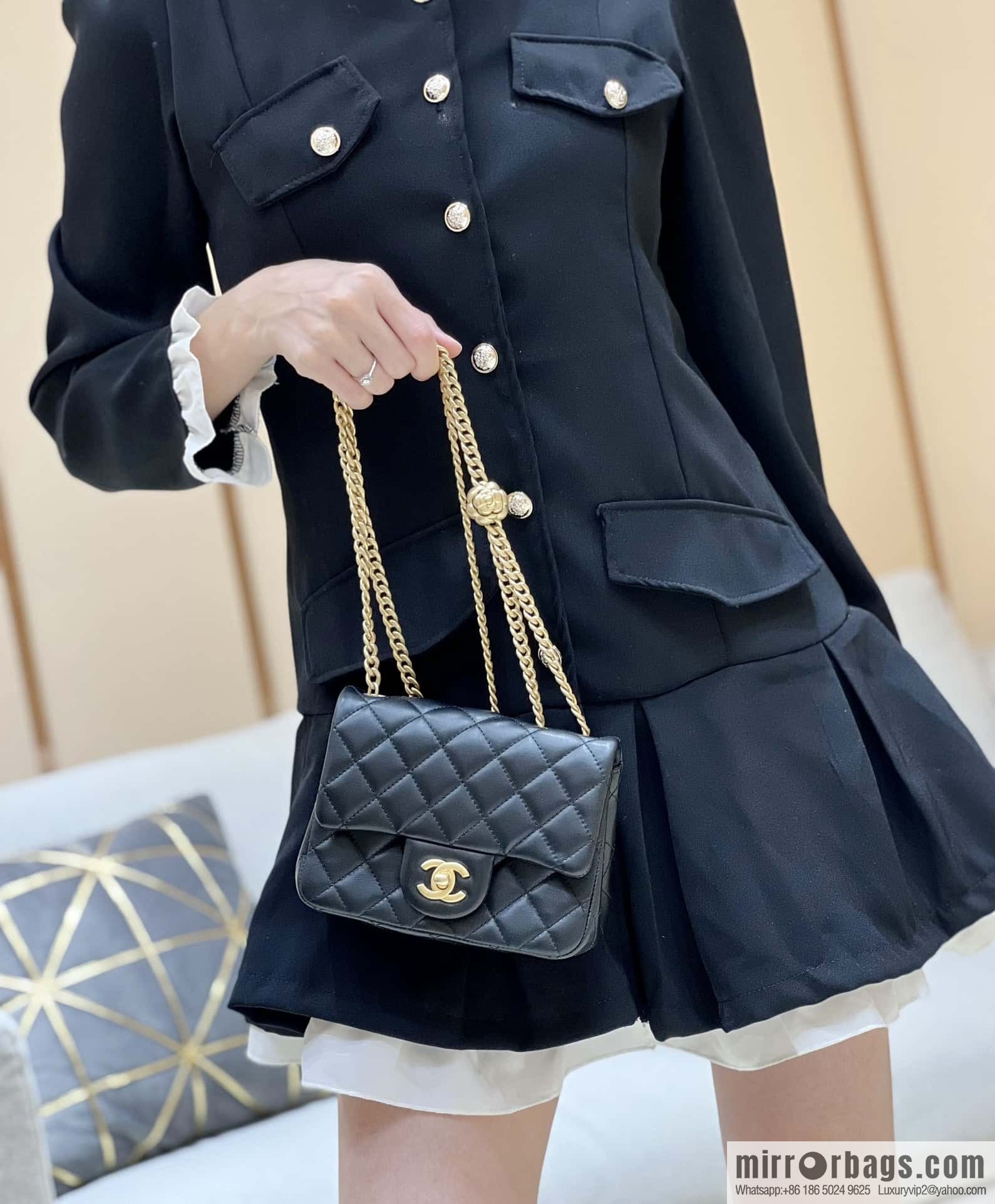 CHANEL 23S Popular Camellia Adjustment Buckle Fatty 17cm AS4040