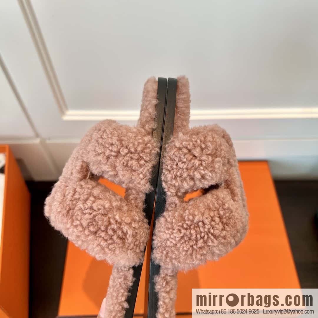 HERMES Hermès 2022 Teddy model Italy Europe imported lamb wool women's sandals