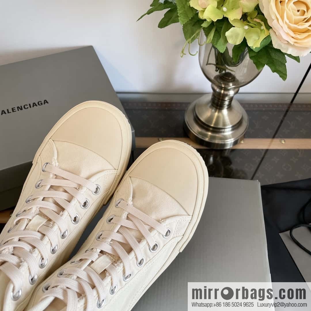 𝐁𝐚𝐥𝐞𝐧𝐜𝐢𝐚𝐠𝐚| spring and summer Vintage old high-top espadrilles