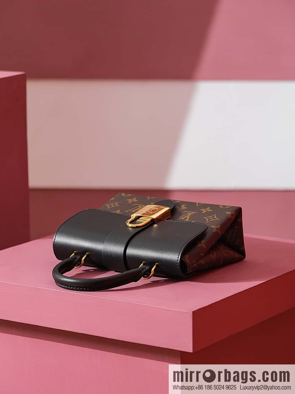 LV M44141 Locky BB