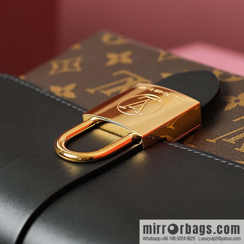 LV M44141 Locky BB
