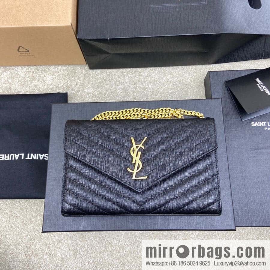 MONOGRAM caviar texture original leather version envelope bag model: 360452