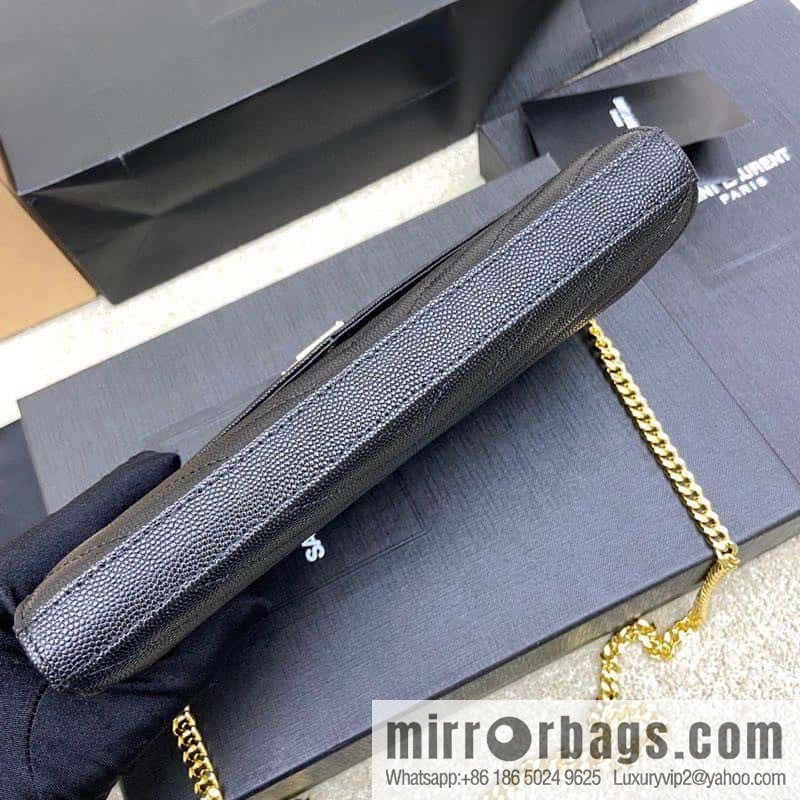 MONOGRAM caviar texture original leather version envelope bag model: 360452