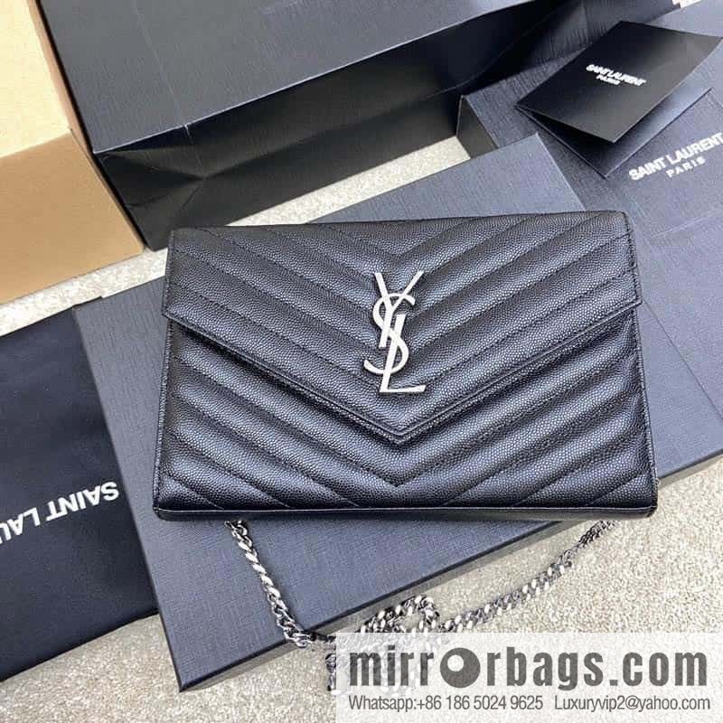 MONOGRAM caviar texture original leather version envelope bag model: 360452