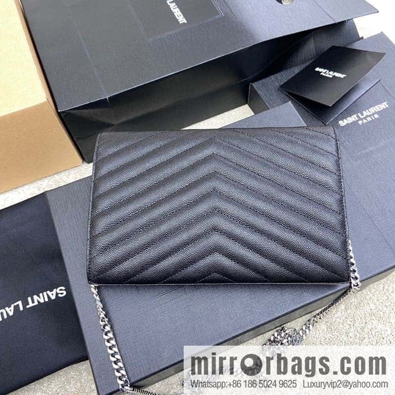 MONOGRAM caviar texture original leather version envelope bag model: 360452