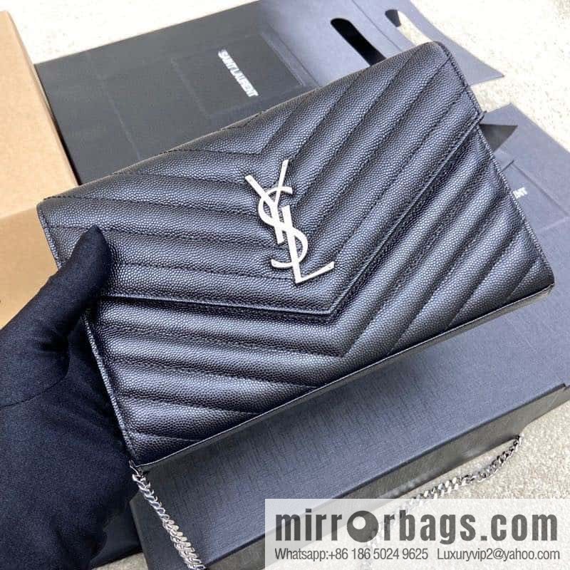 MONOGRAM caviar texture original leather version envelope bag model: 360452