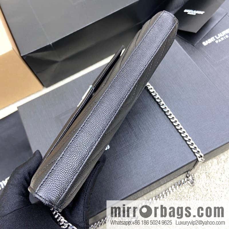 MONOGRAM caviar texture original leather version envelope bag model: 360452