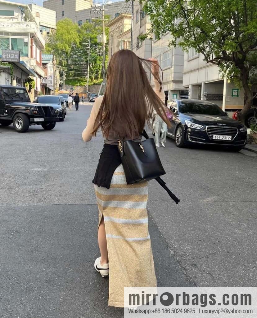 LE 5A-7 series of new medium super good-looking bucket bag model: 742828