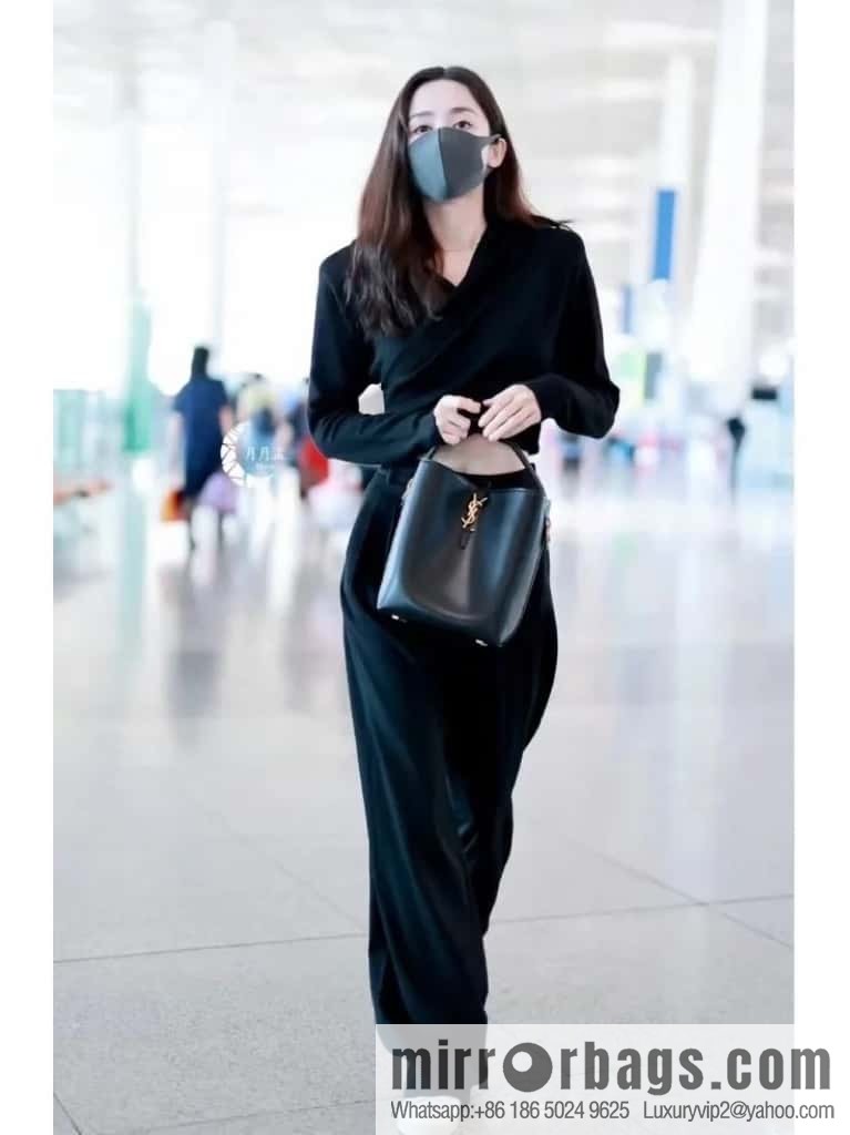 LE 5A-7 series of new medium super good-looking bucket bag model: 742828