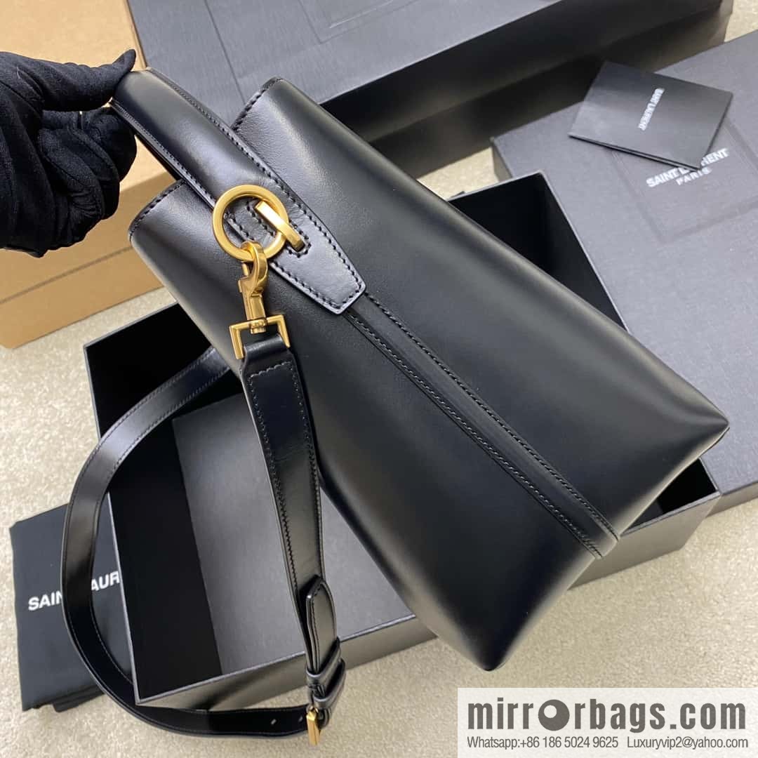 LE 5A-7 series of new medium super good-looking bucket bag model: 742828