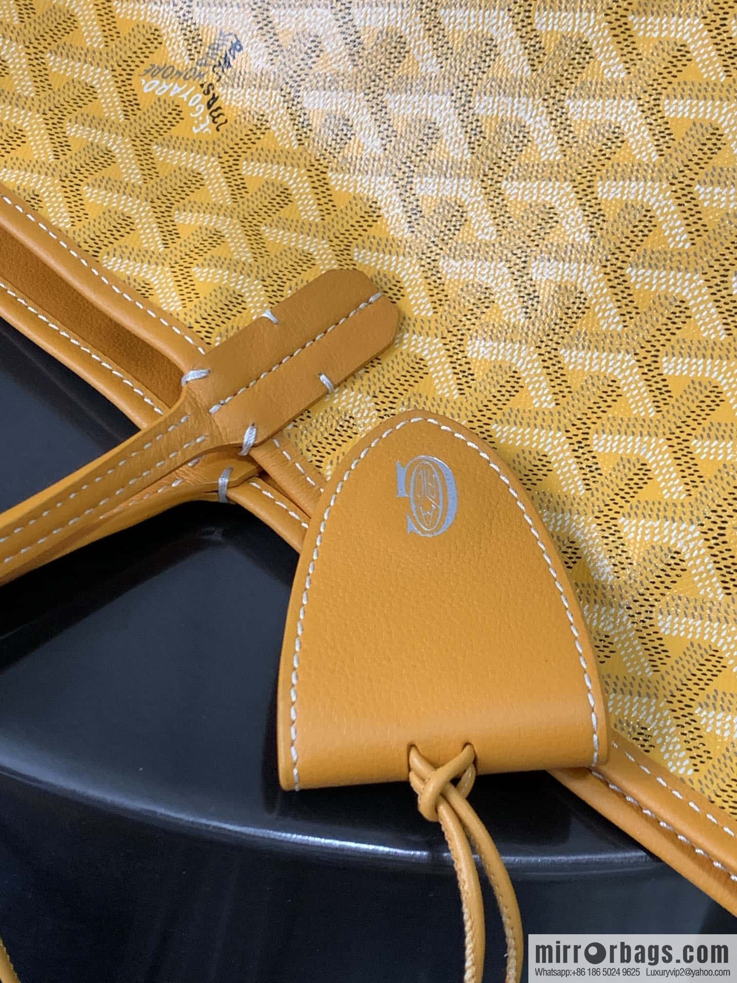 Goyard ANJOU Small Bag 020166M
