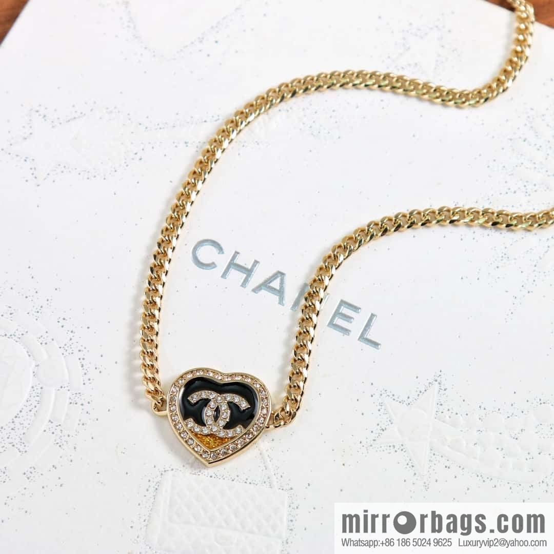 New ☑️ Chanel double c peach heart love necklace
