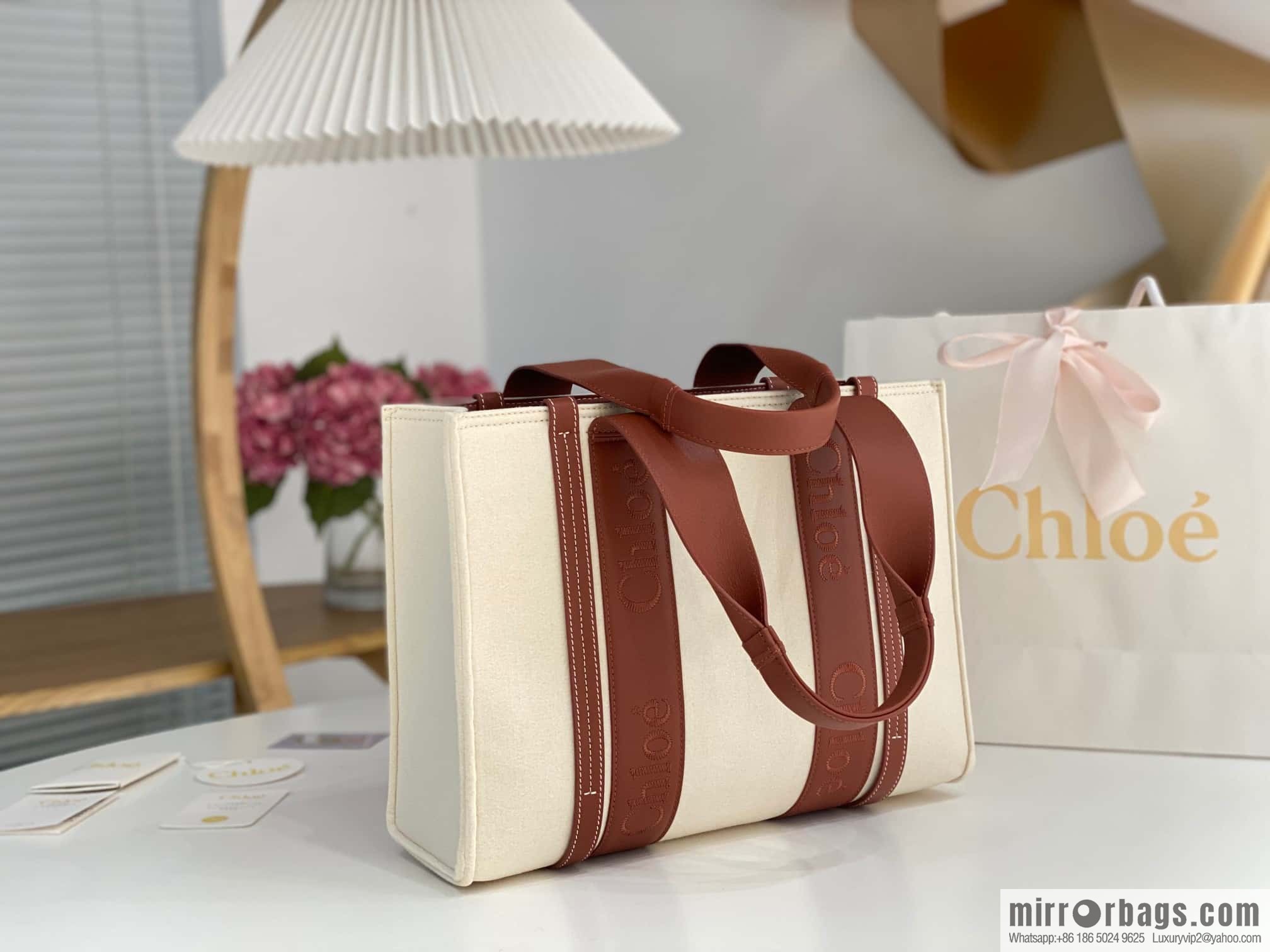 Chloe new felt woody π with leather, medium 37CM