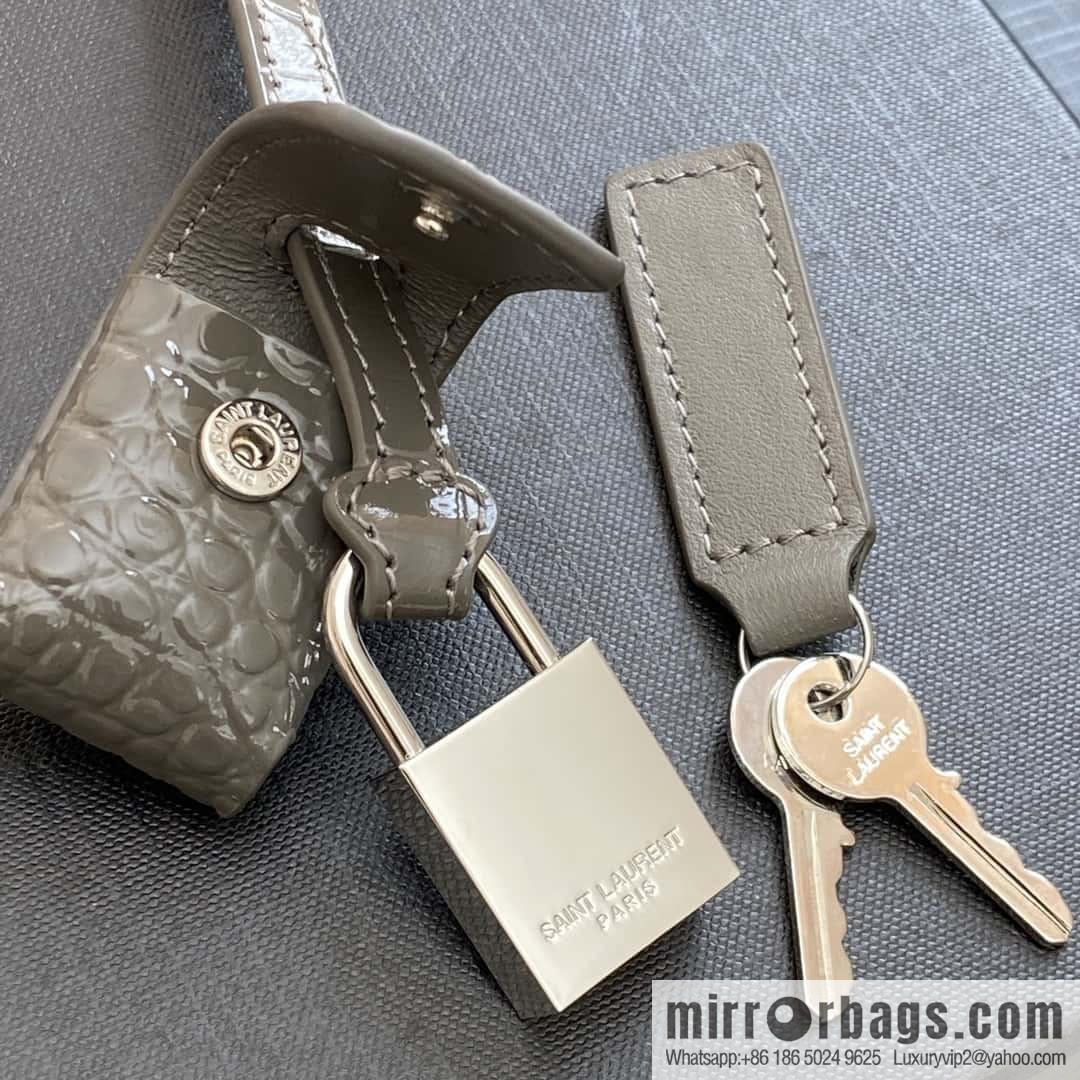 Laurent Paris SLP Diamond Organ Bag Model: 398711