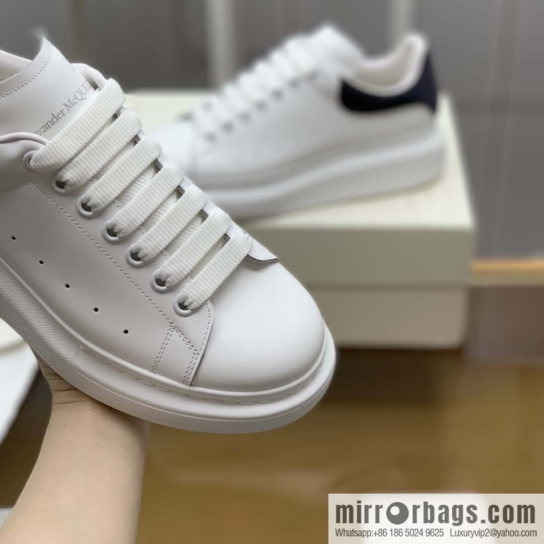 Alexander McQueen gradual change gray alligator tail calfskin sneakers