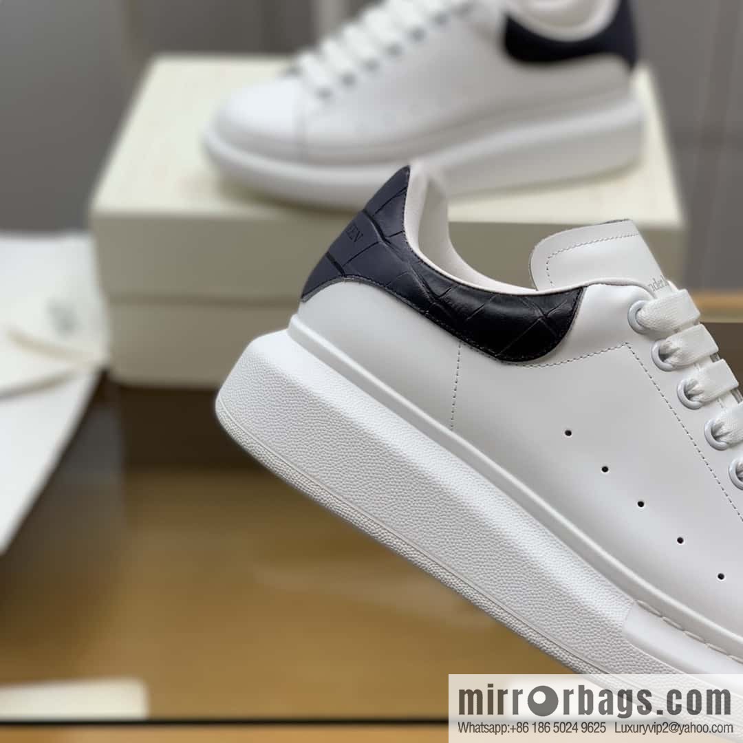 Alexander McQueen gradual change gray alligator tail calfskin sneakers