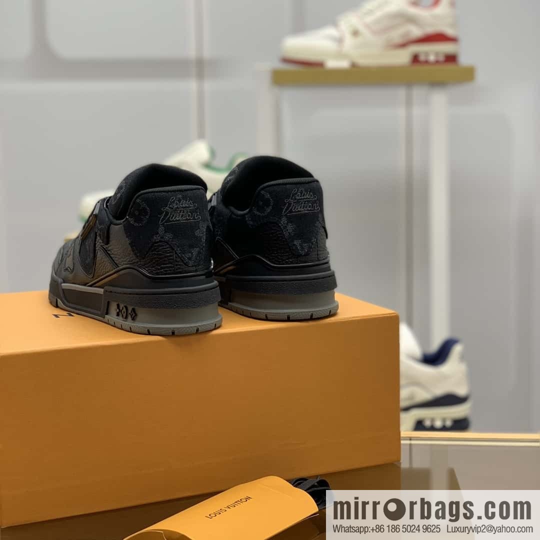 LV black denim and black calfskin men's sports and leisure shoes