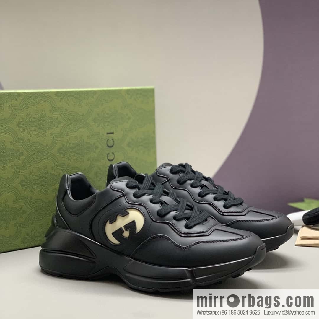 GUCCI Vintage shoes casual sneakers