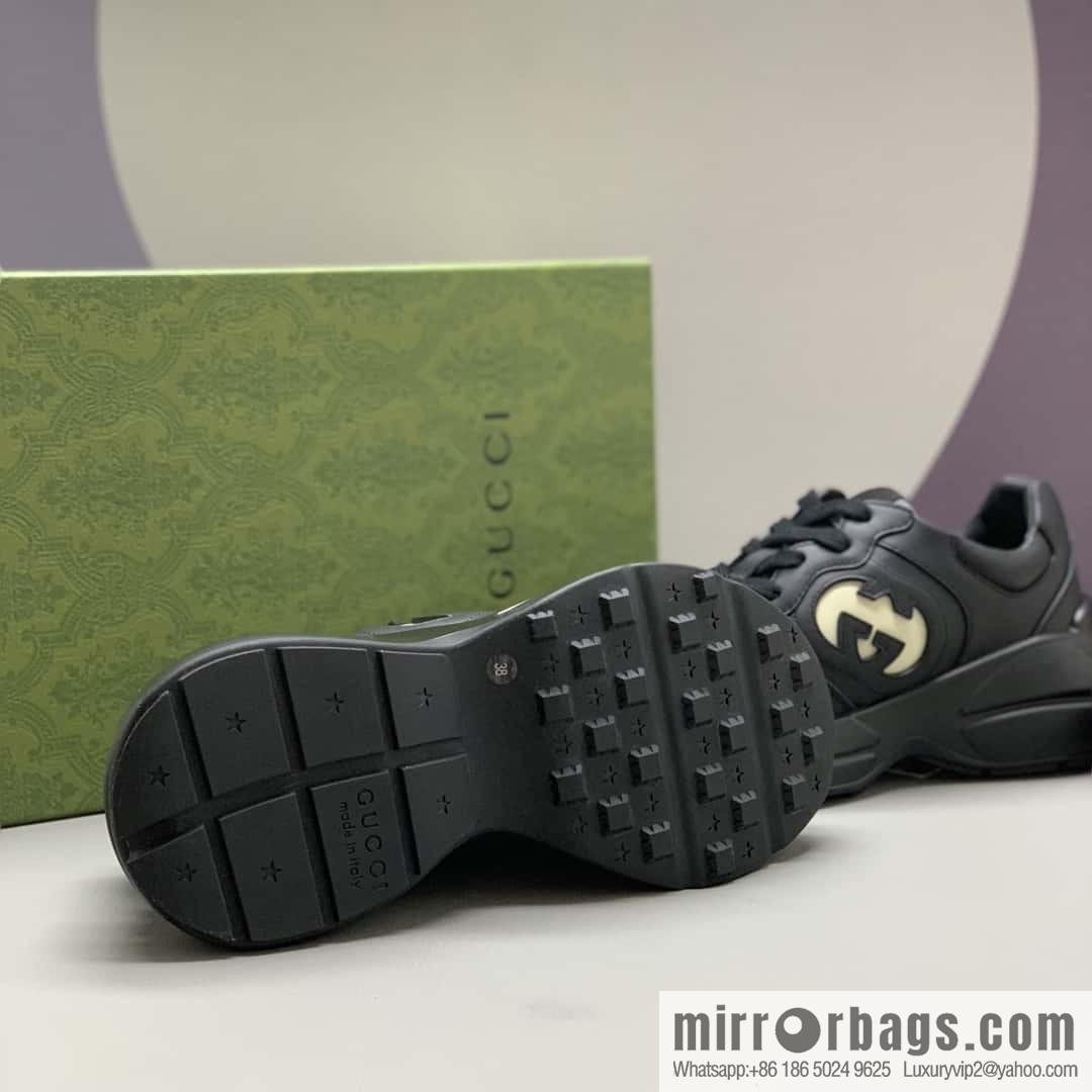 GUCCI Vintage shoes casual sneakers