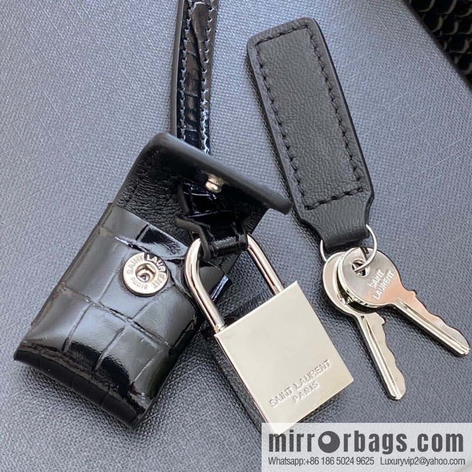 Laurent Paris SLP Diamond Organ Bag Model: 398711