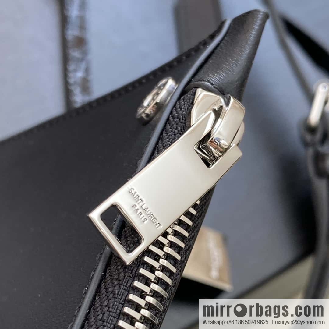 Saint Lauren Paris crocodile tote bag Model: 398710
