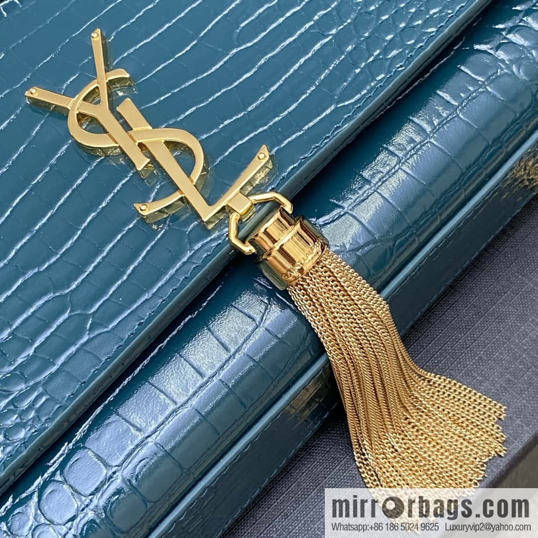 Y's most classic style Kate crocodile pattern chain strap crossbody bag small crocodile turquoise green/gold buckle Model: 377829