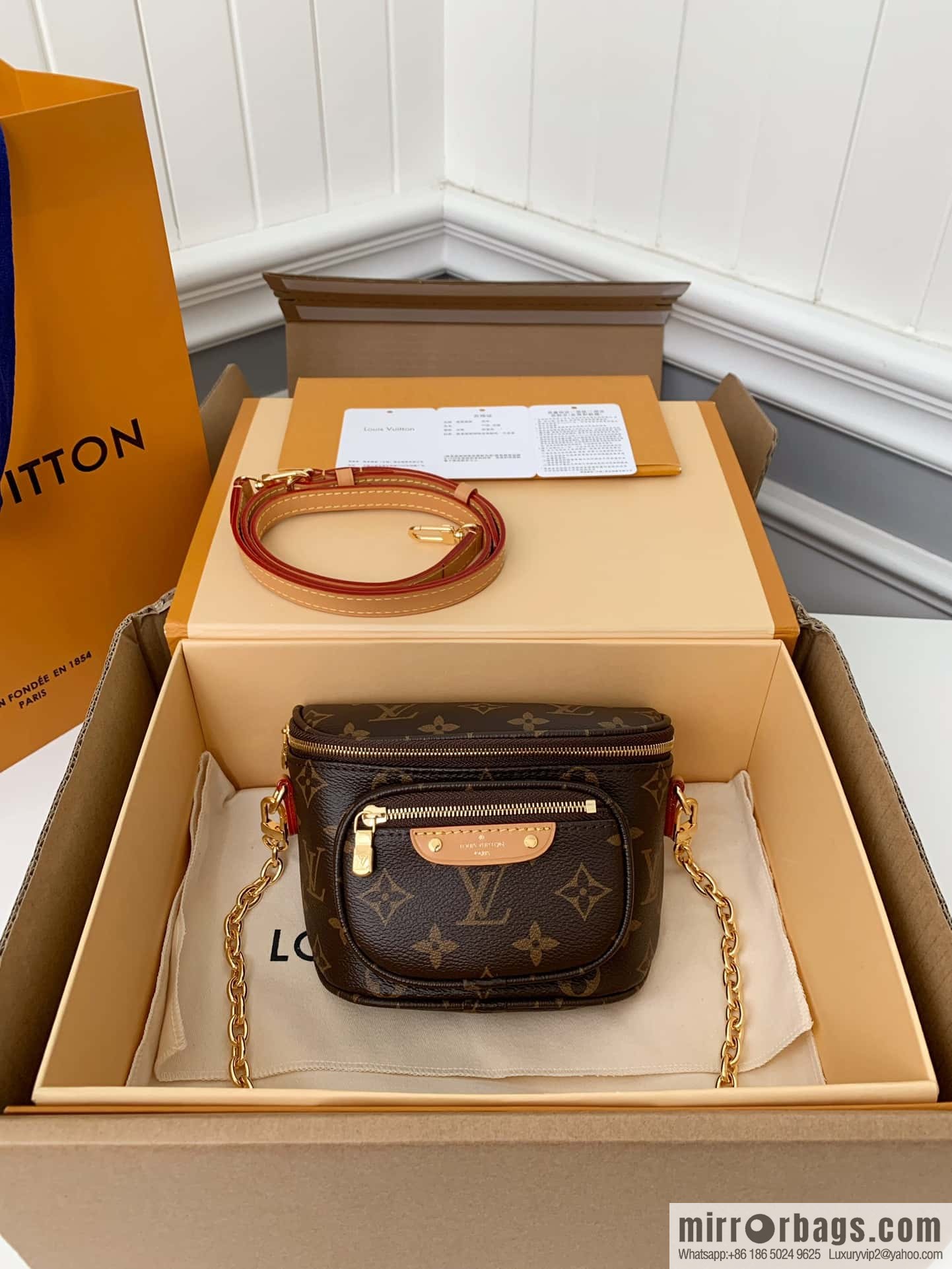 LV M82335 MINI BUMBAG handbag