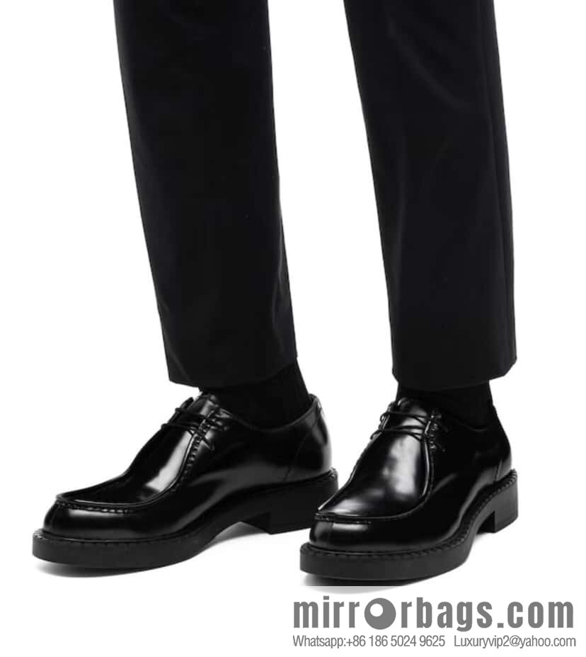 PRADA glossy lace-up shoes