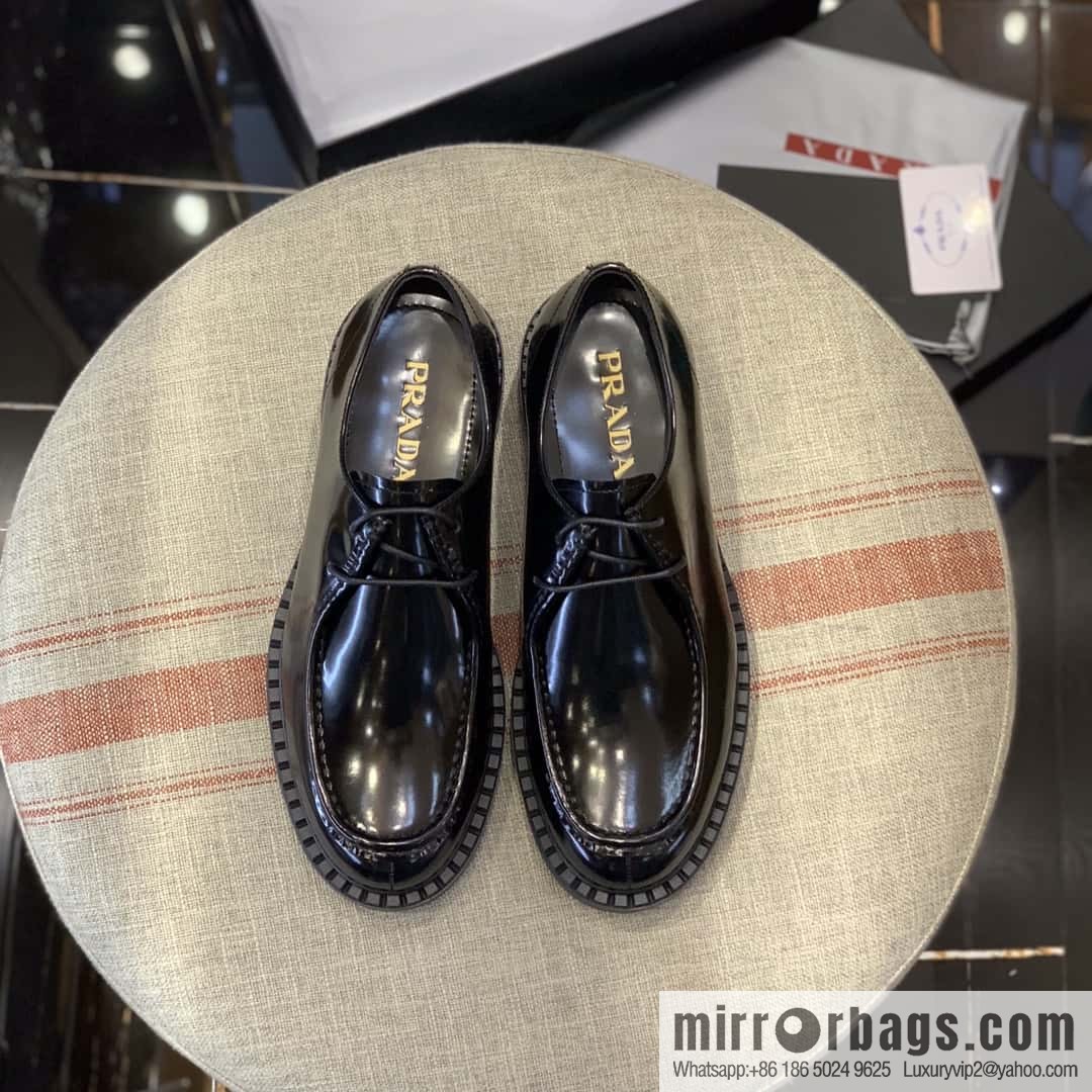 PRADA glossy lace-up shoes