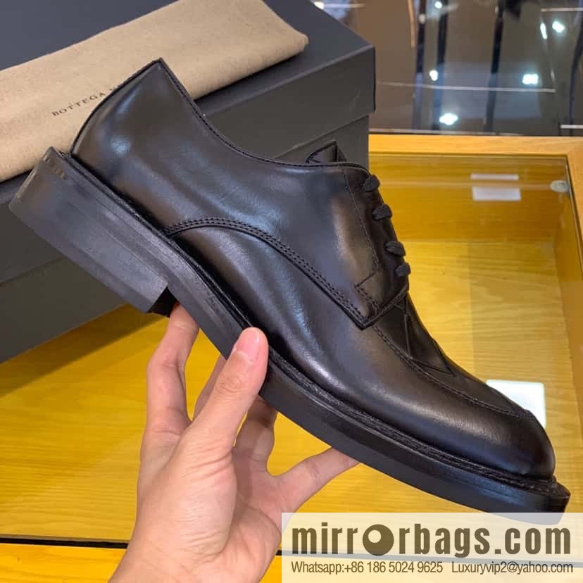 Bottega Veneta Weave Design Men's BV Leather Shoes