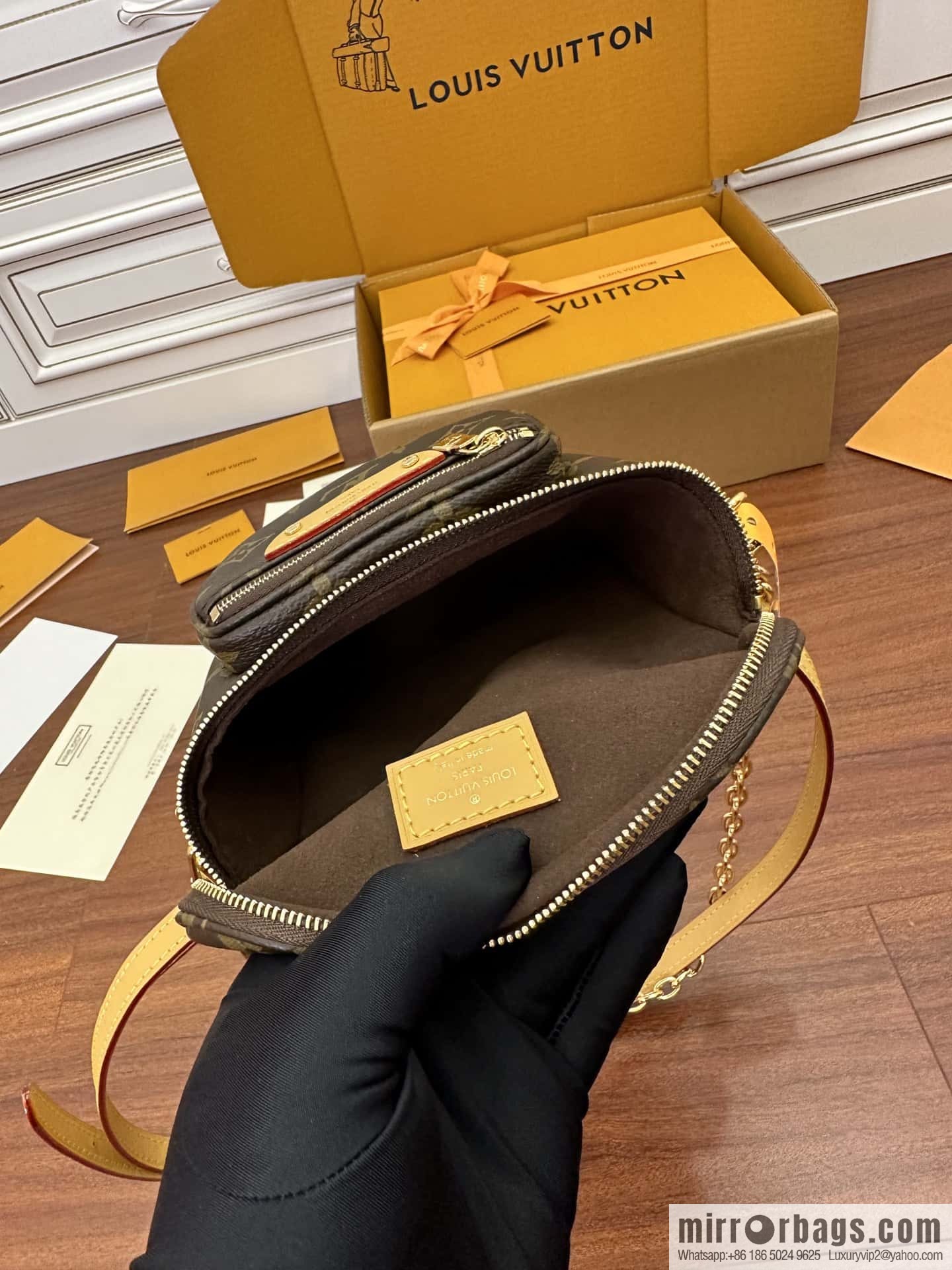 LV MINI BUMBAG handbag M82335