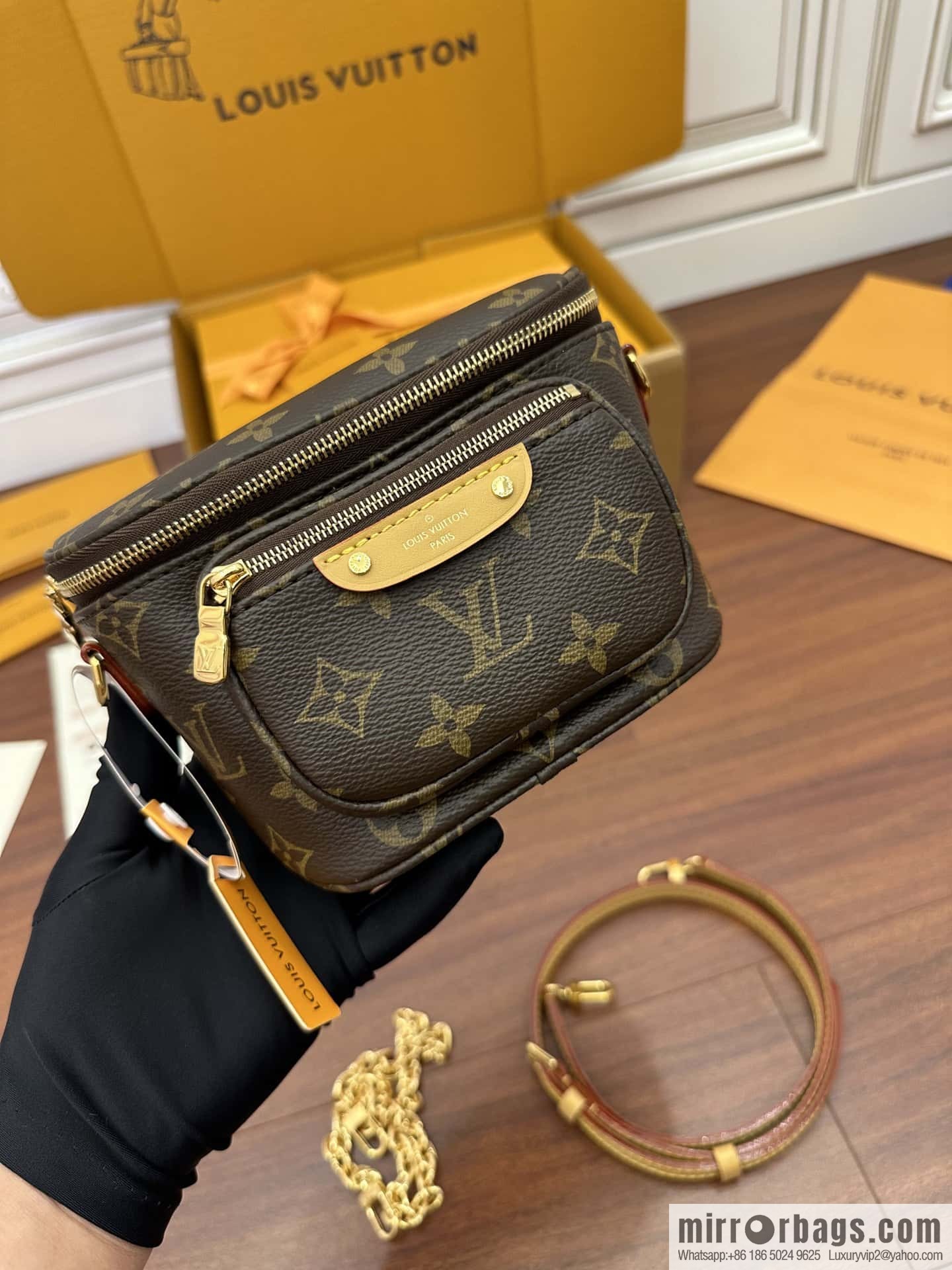 LV MINI BUMBAG handbag M82335