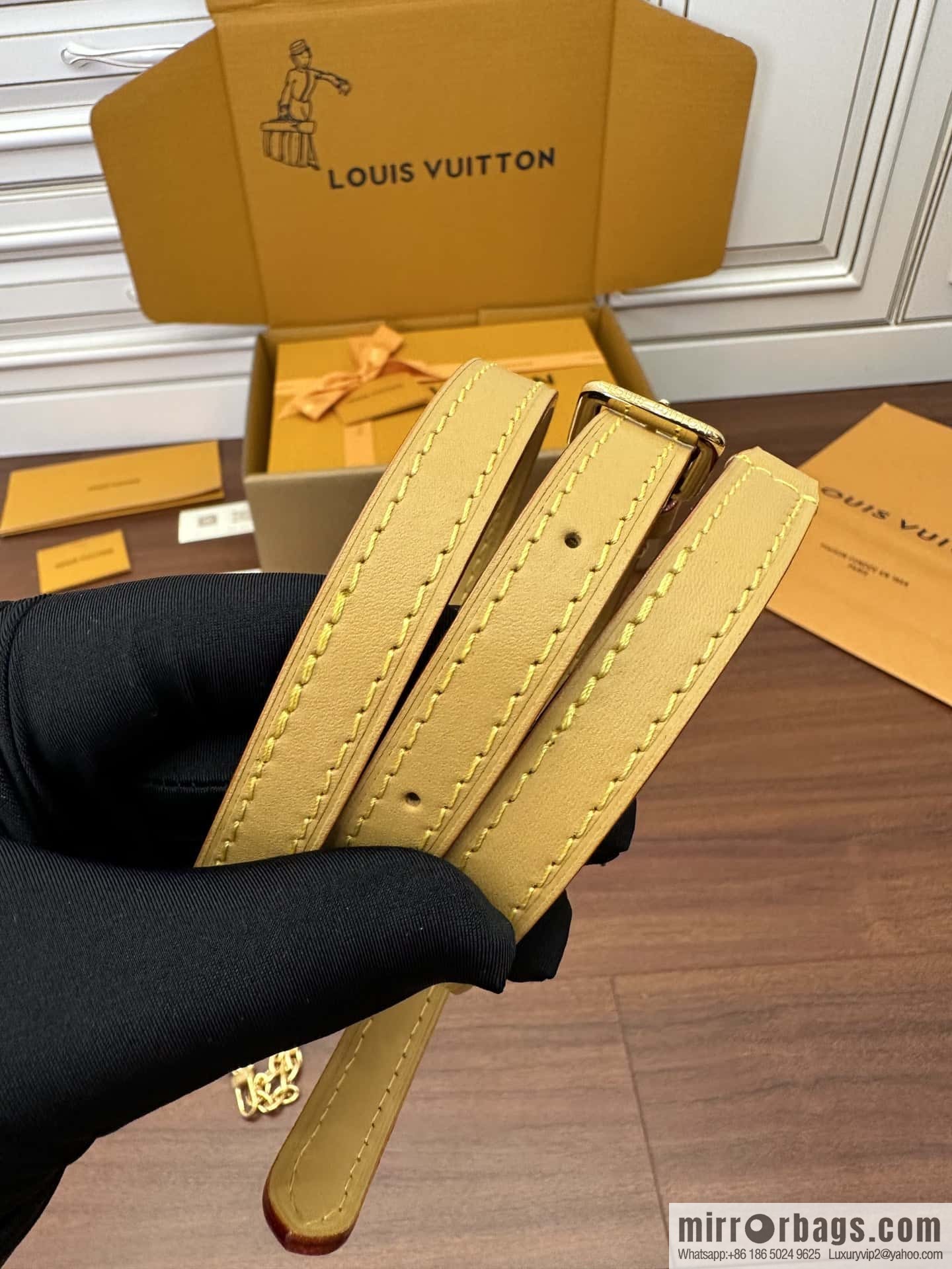 LV MINI BUMBAG handbag M82335