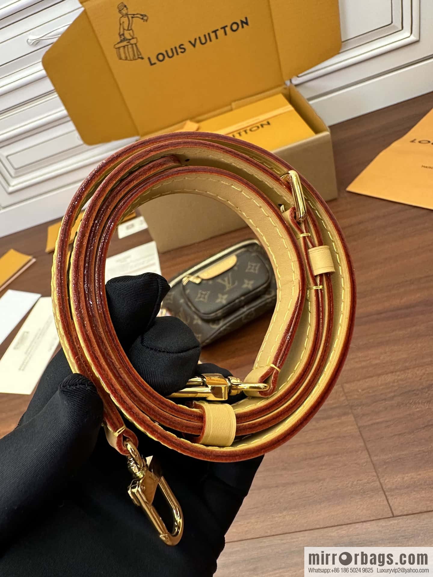 LV MINI BUMBAG handbag M82335