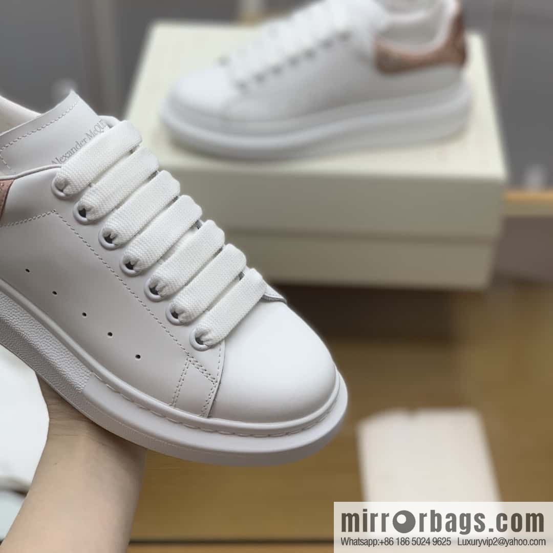 Alexander McQueen pink gradual change diamond tail women's sneakers