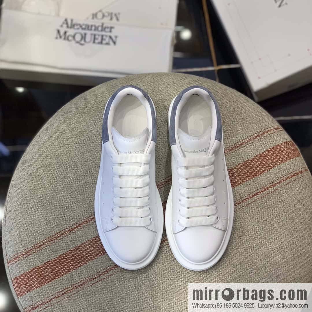 Alexander McQueen Alexander McQueen Fog Blue Fleece Tail Unisex same sneakers