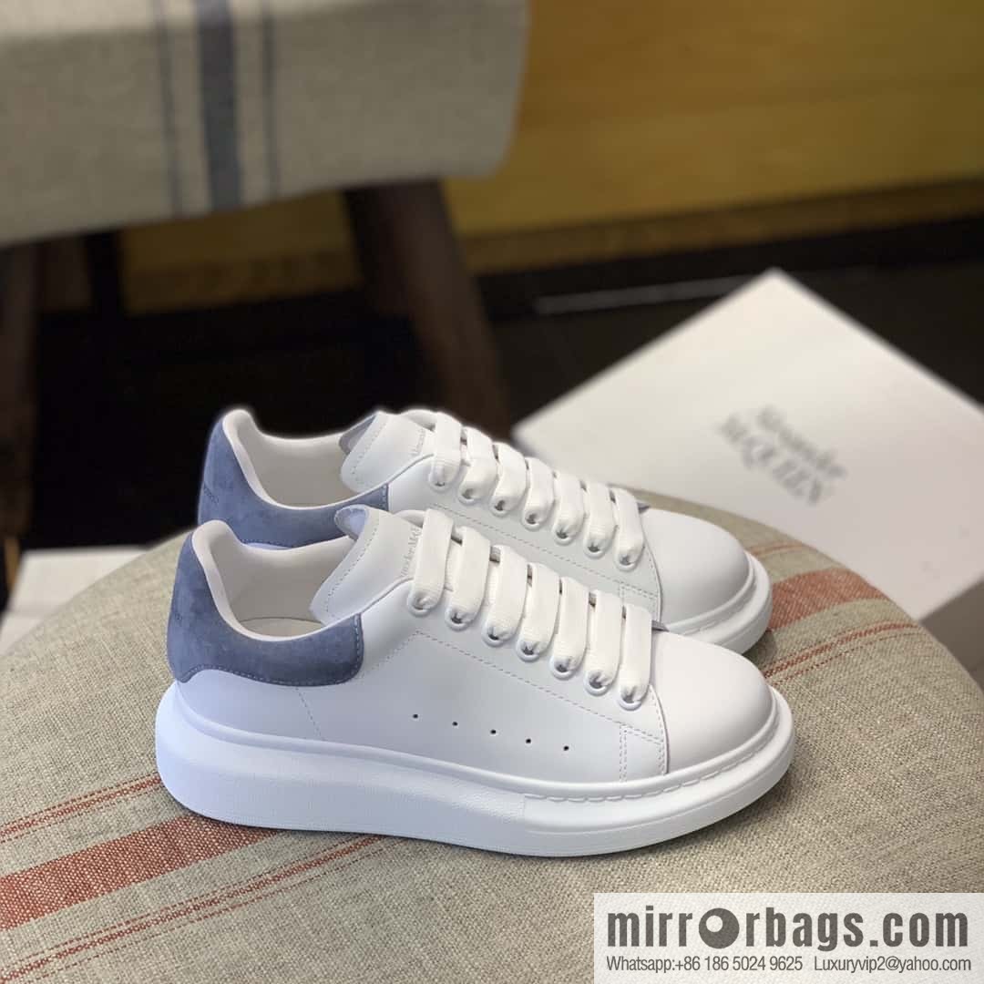 Alexander McQueen Alexander McQueen Fog Blue Fleece Tail Unisex same sneakers