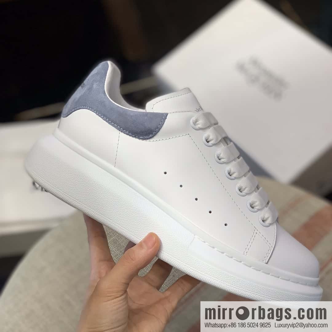 Alexander McQueen Alexander McQueen Fog Blue Fleece Tail Unisex same sneakers