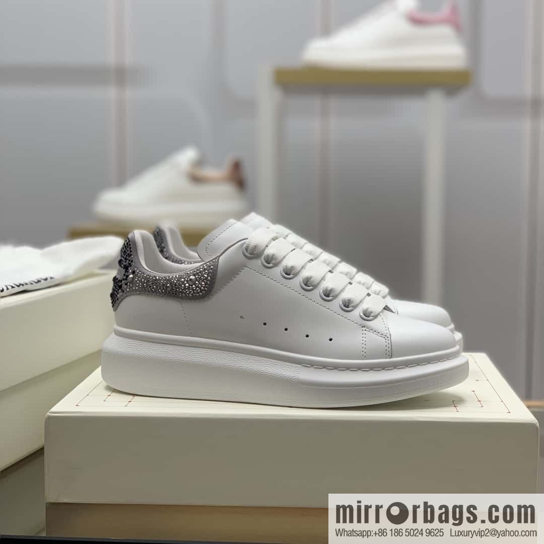Alexander McQueen Alexander McQueen light gray gradual change drill tail women's sneakers
