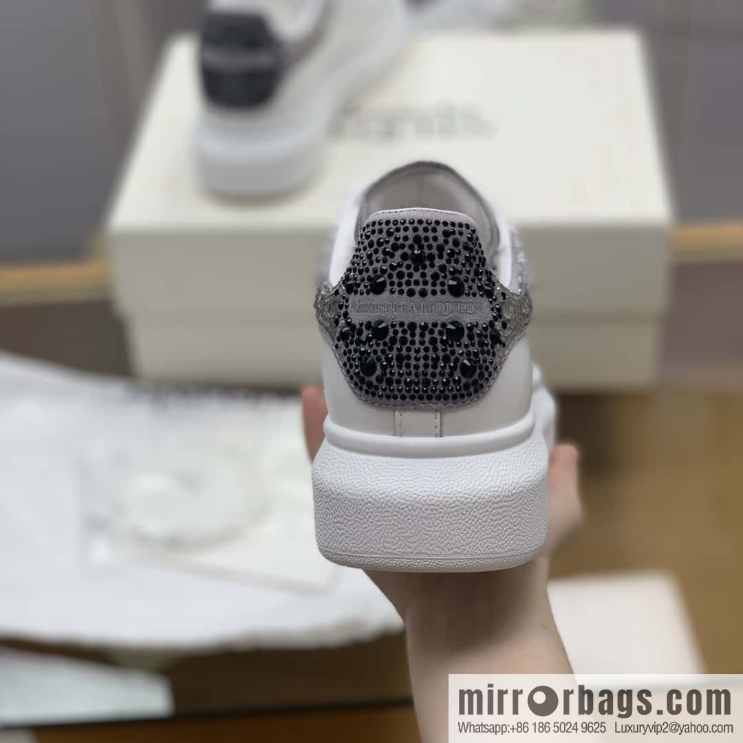 Alexander McQueen Alexander McQueen light gray gradual change drill tail women's sneakers