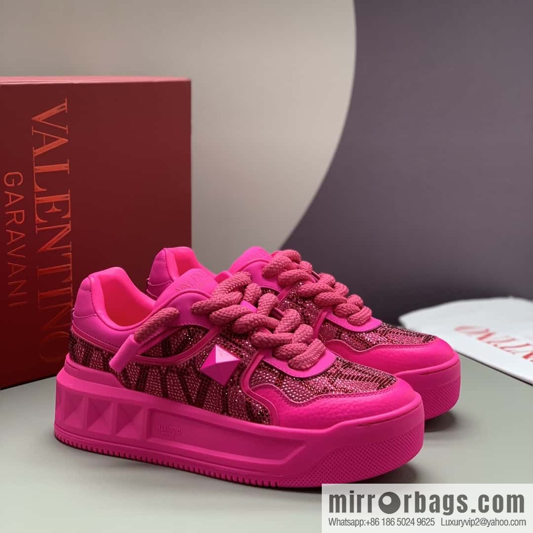 Valentino VLTN screen printed logo, women's low-top casual sneakers
