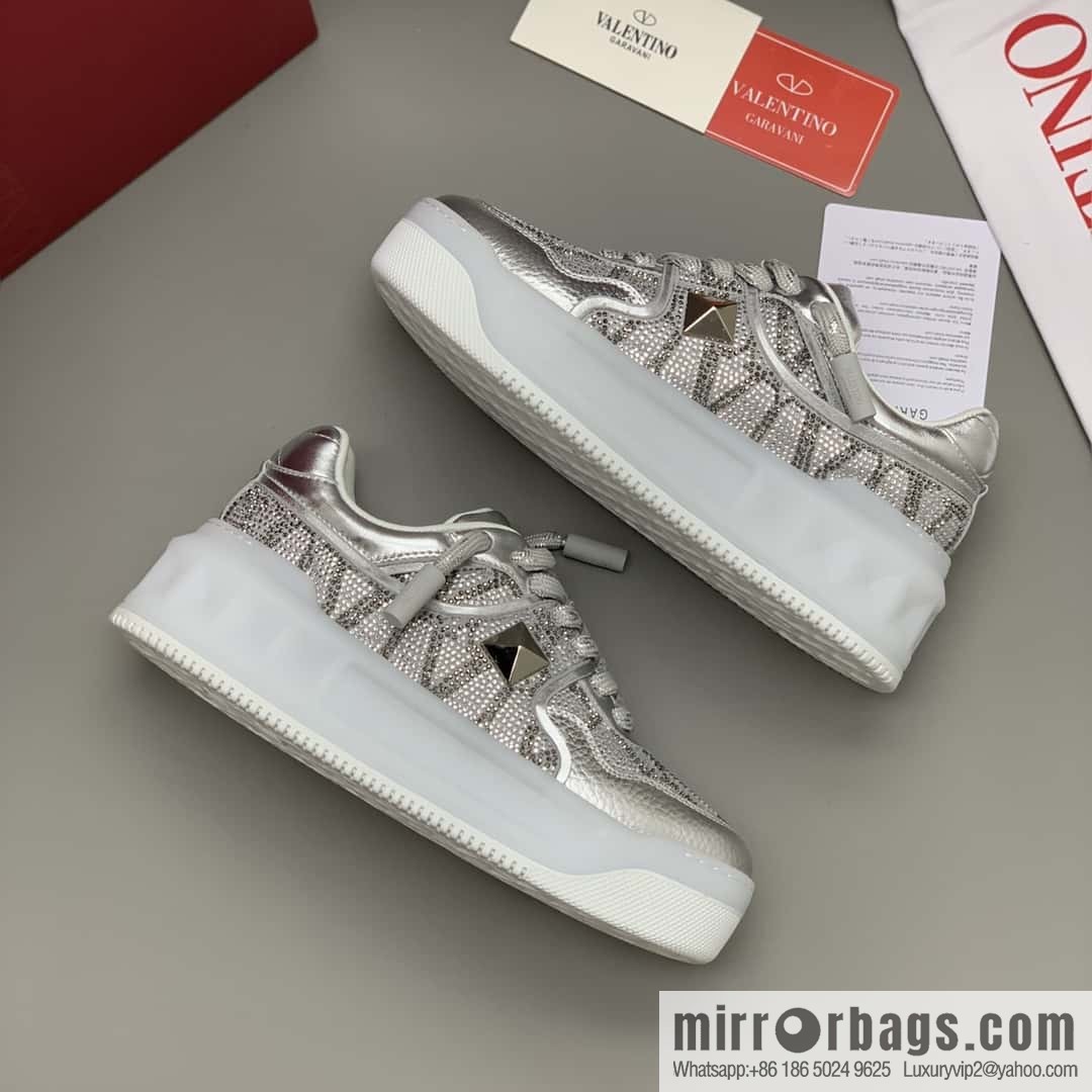 Valentino VLTN screen printed logo, women's low-top casual sneakers
