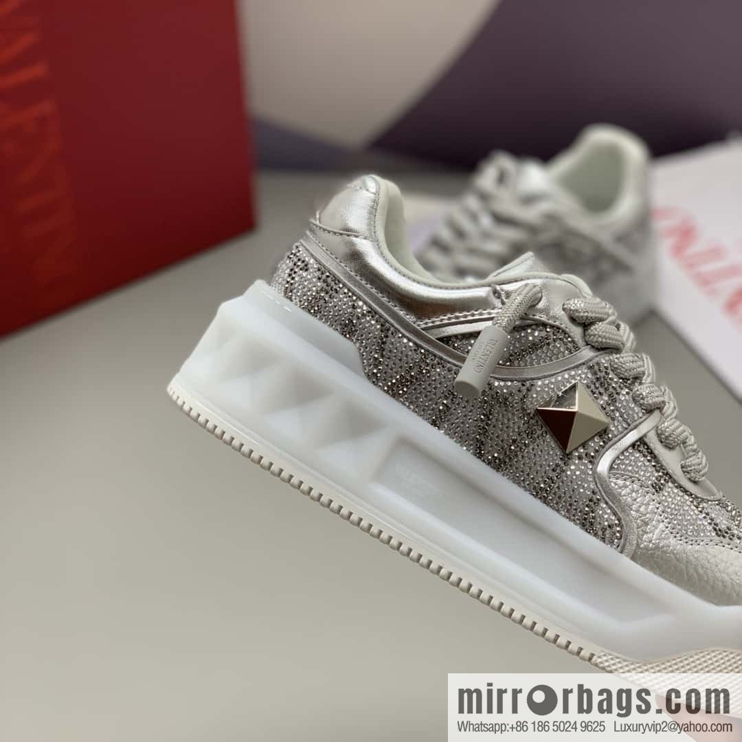 Valentino VLTN screen printed logo, women's low-top casual sneakers