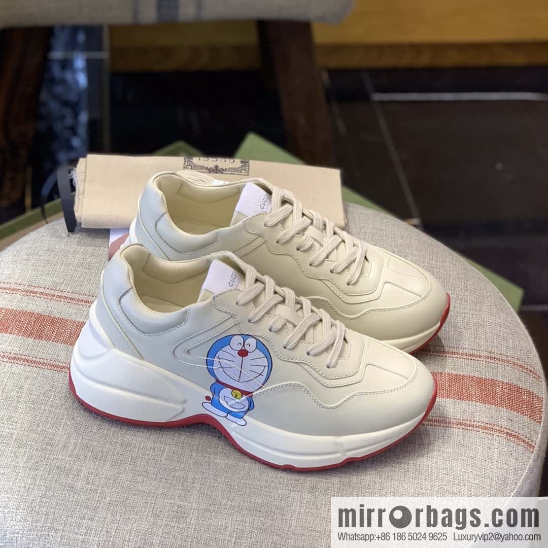 GUCCI robot cat animation image, Doraemon sticker Unisex Vintage sneakers