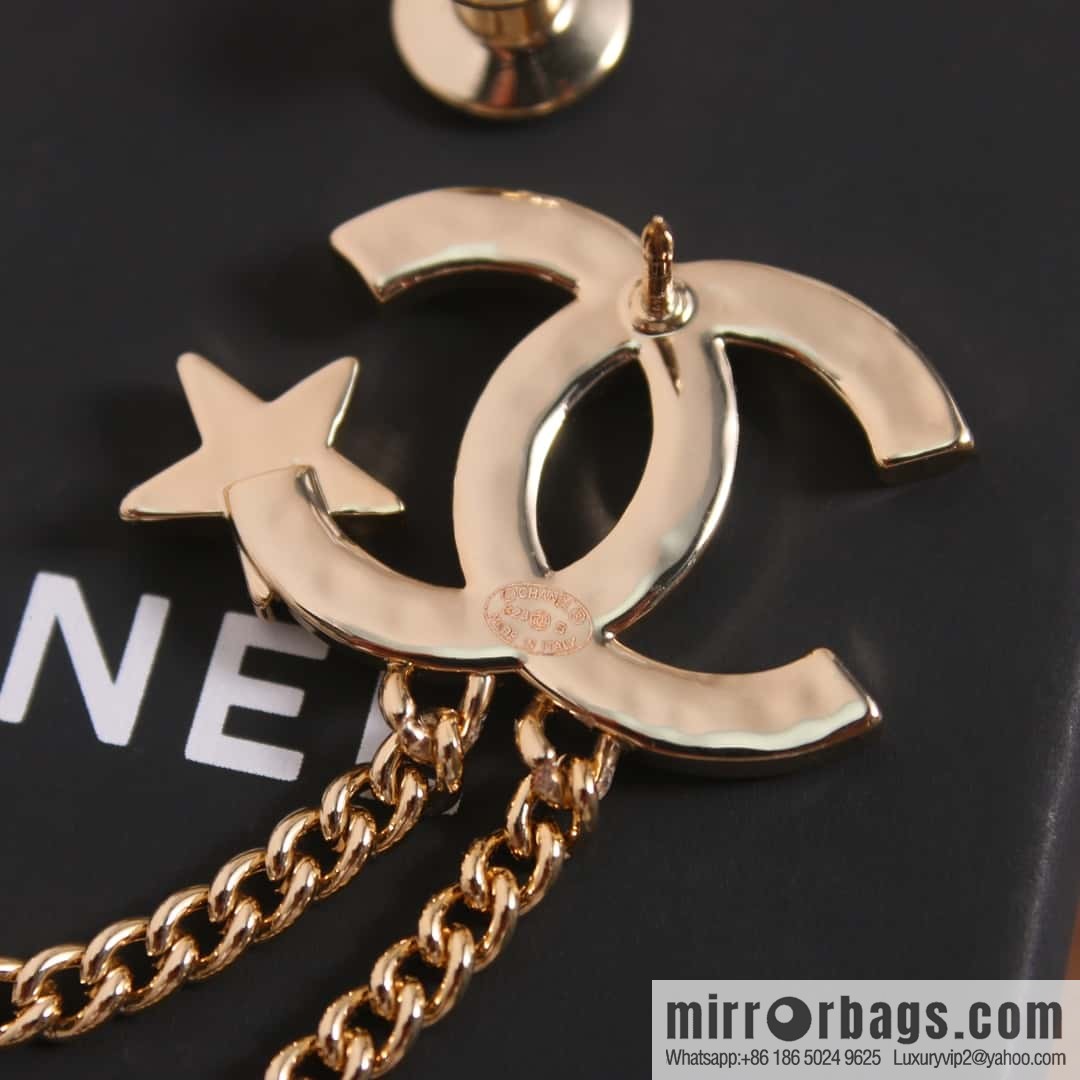 New ☑️ Chanel Double C Star Tassel Chain Brooch